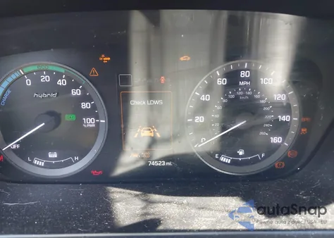 2016 Hyundai Sonata Hybrid Limited z USA, uszkodzony, nr VIN KMHE34L1XGA017347